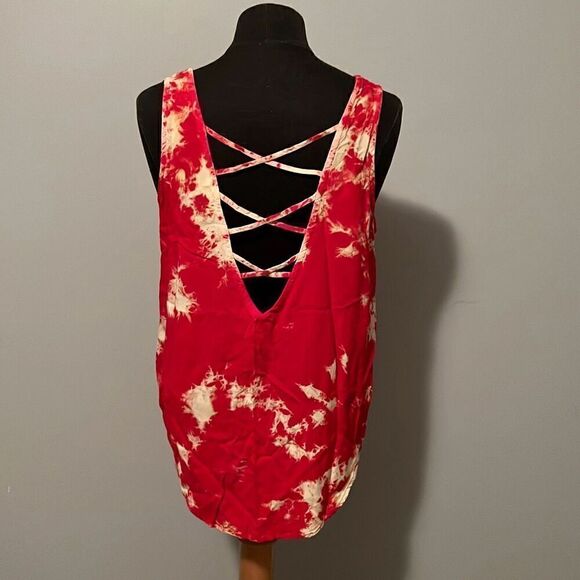 Forever 21 Women's Red Tie Dye Metallic Studs Back Cut-out Tank Top - Picture 4 of 8